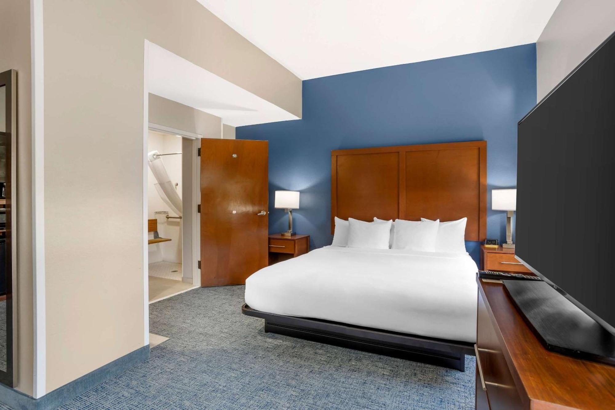Comfort Near Birkdale Village- 2* Huntersville