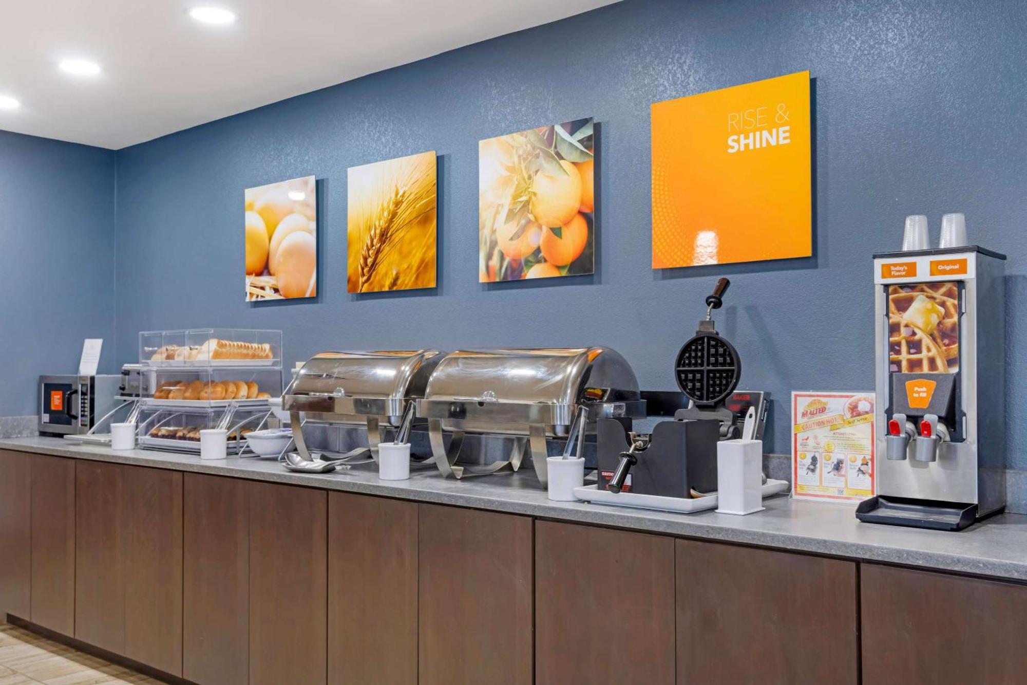 Comfort Near Birkdale Village- Hotel