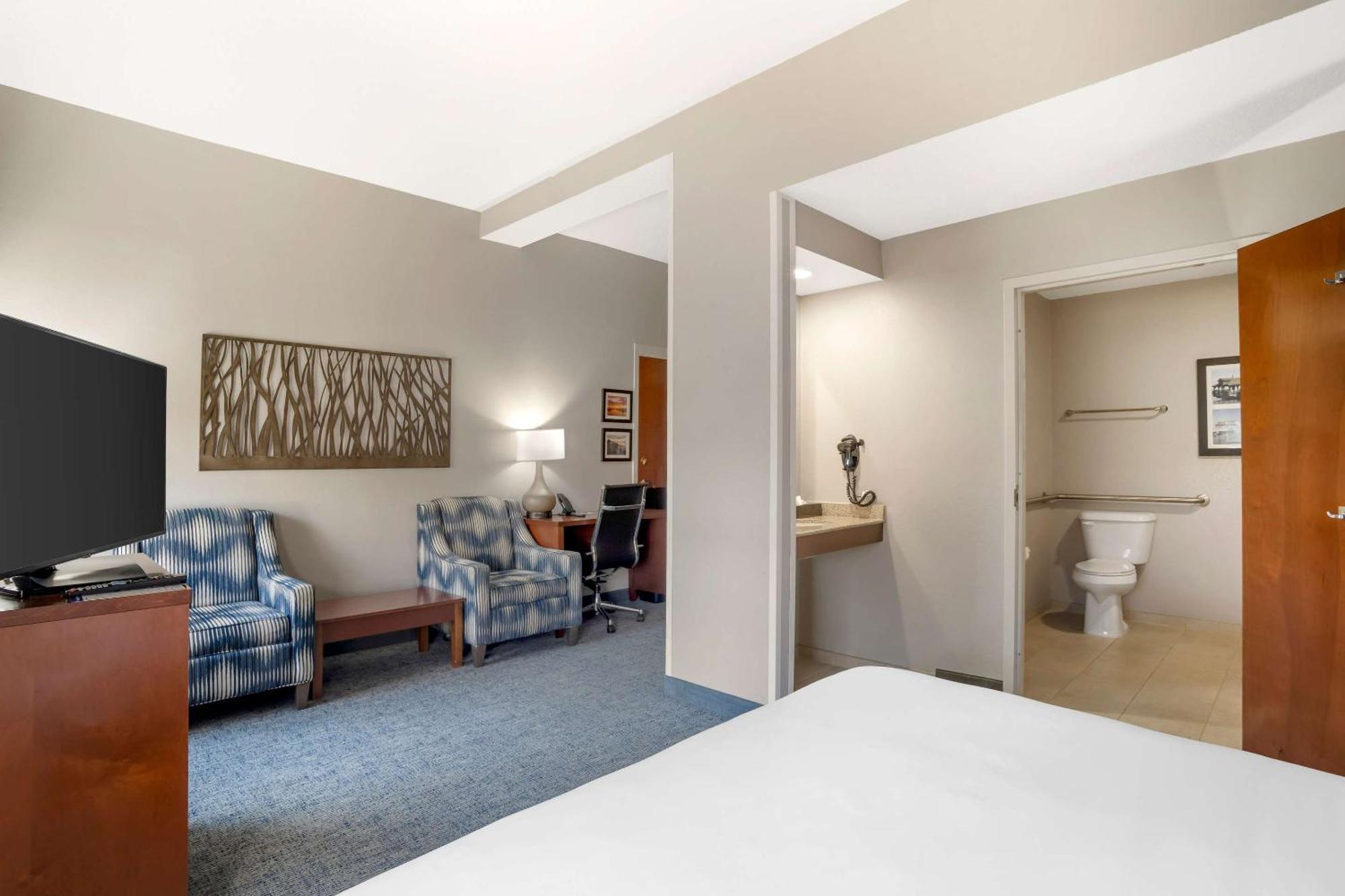 Comfort Near Birkdale Village- Hotel