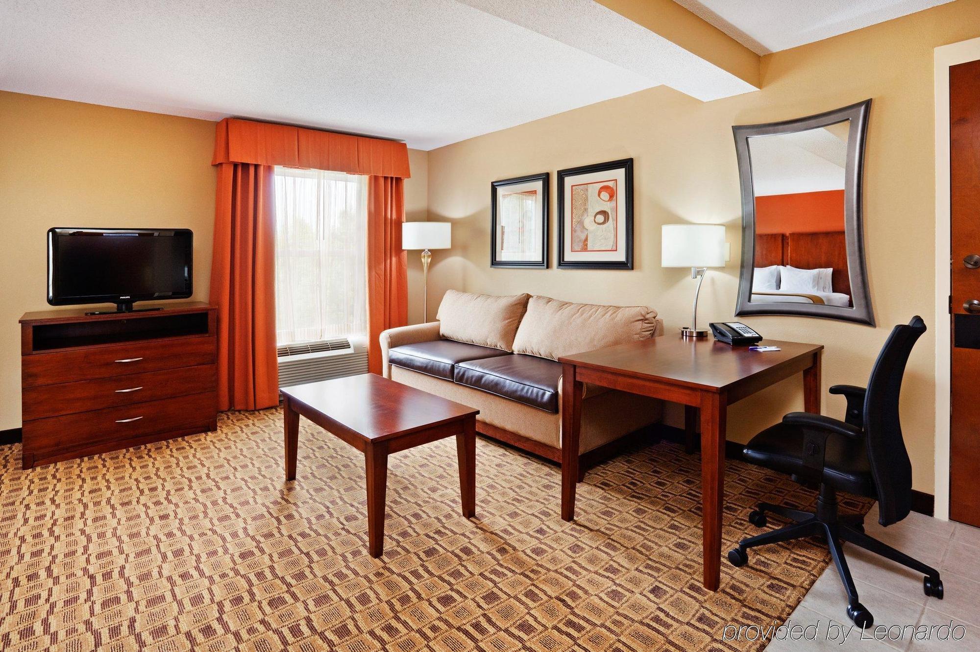 Comfort Near Birkdale Village- 2* Huntersville
