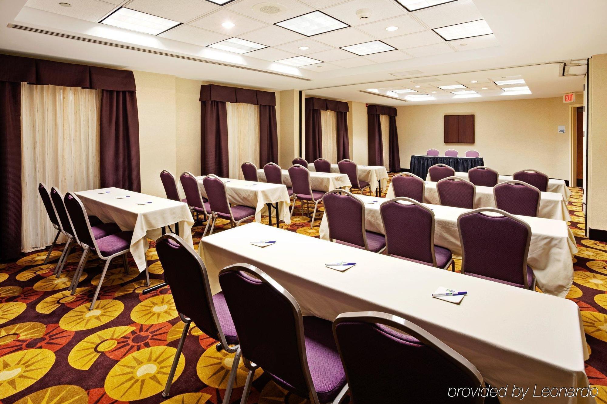 Comfort Near Birkdale Village- Hotel Huntersville