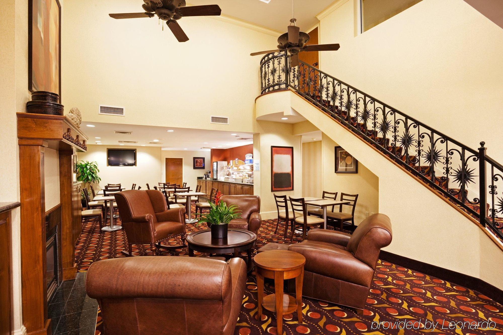 Comfort Near Birkdale Village- Hotel
