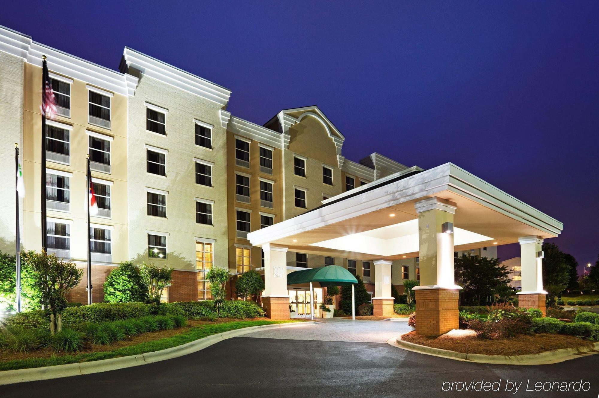 Comfort Near Birkdale Village- Huntersville