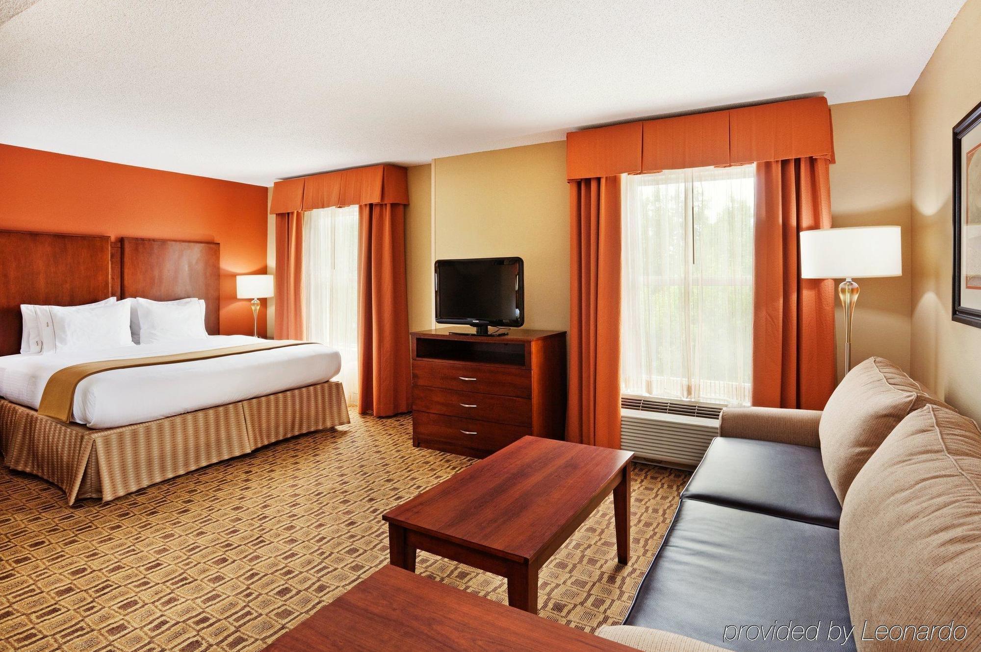 Hotel Comfort Near Birkdale Village-